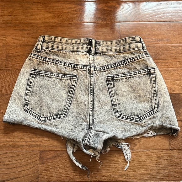 Jean shorts - Picture 2 of 2